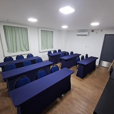 Ibis Budget Recife Jaboatao 자보아탕 두스 구아라라페스 외부 사진